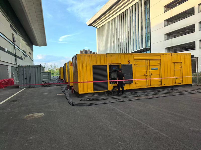 威海柴油发电机冬季保养注意事项？